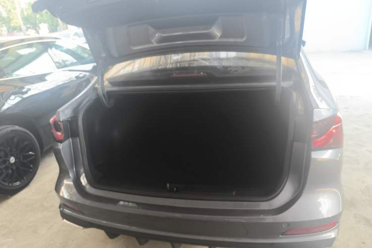 Used Roewe i5 2023 1.5L CVT Luxury Edition