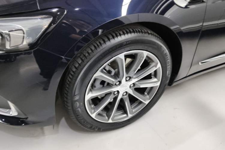 Used Buick LaCrosse 2021 652T Luxury Model