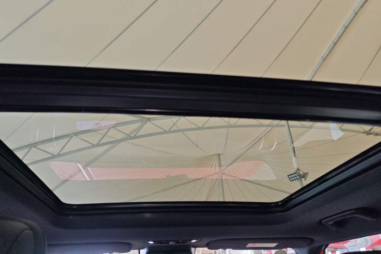 Used iCAR 03T 2024 501km Four-wheel Drive Long-Range Version Headliner