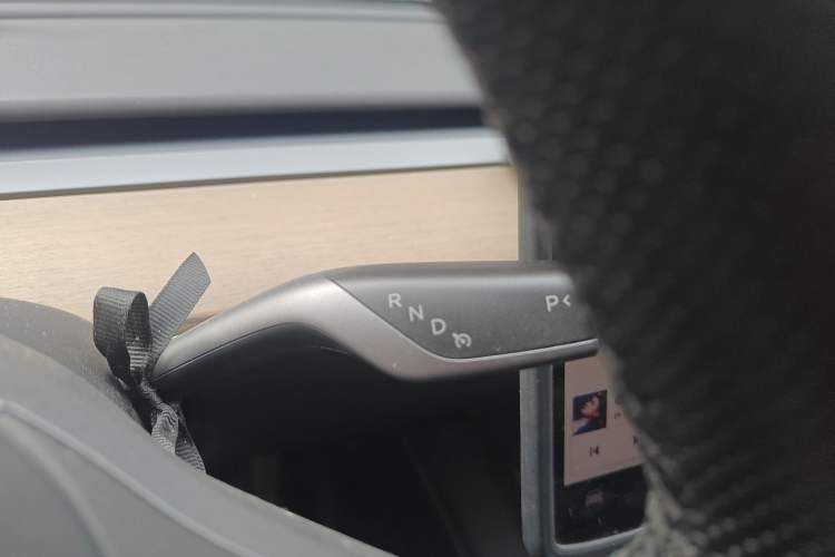 Used Tesla Model Y 2022 Rear-Wheel-Drive Version
