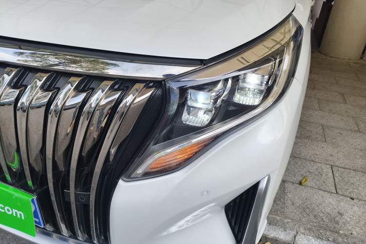 Used GAC Trumpchi M8 2023 Master Series 390T Ultimate Edition Left Front Headlight