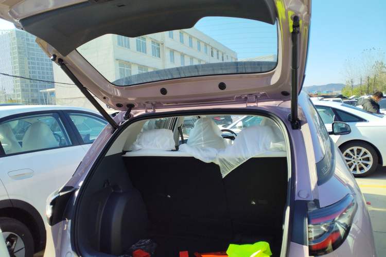 Used Geely Galaxy Geome 2025 310km Dream Edition
