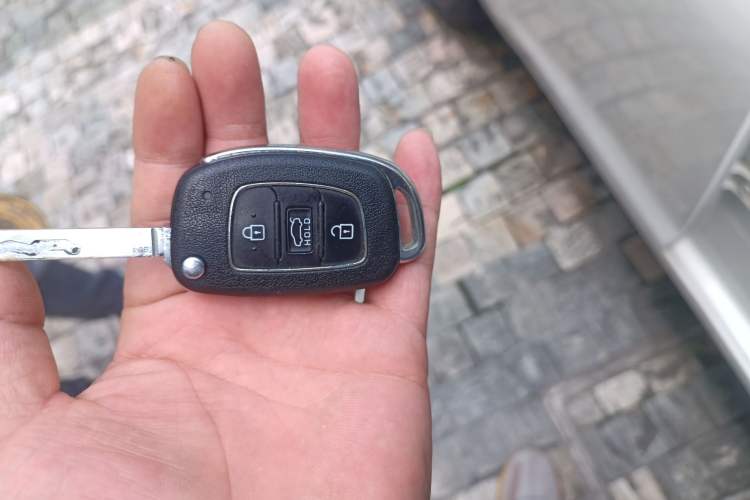 Used Hyundai Verna (new generation) 2016 1.4L Manual Cool Edition GLS
