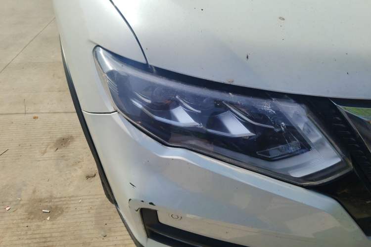 Used Nissan X-Trail 2020 2.5L XL ITS CVT 4WD Deluxe Navigation Edition Right Front Headlight