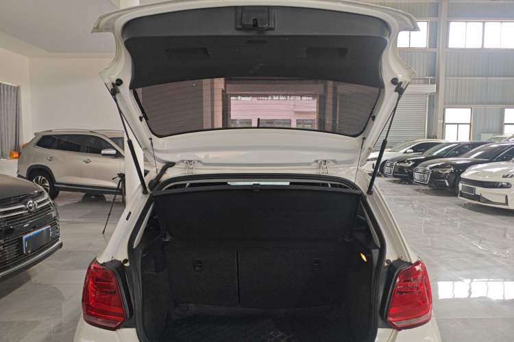 Used Volkswagen Polo 2018 1.5L Automatic Enjoyment Model Trunk