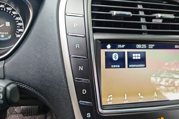 Used Lincoln MKX 2018 2.0T Two-Wheel Drive Deluxe Edition Gear Lever