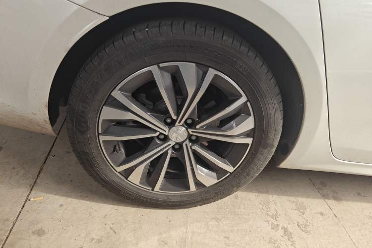 Used Peugeot 508 2022 508L 400THP PureTech Driving Control Edition