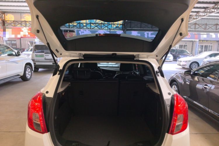 Used Buick Encore 2016 18T Automatic Two-Wheel Drive Urban Leading Edition
