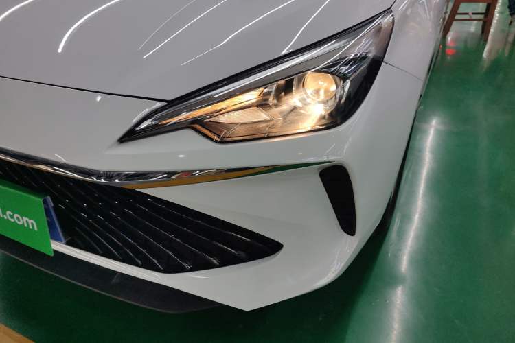 Used Roewe i5 2023 1.5L Manual Comfort Edition