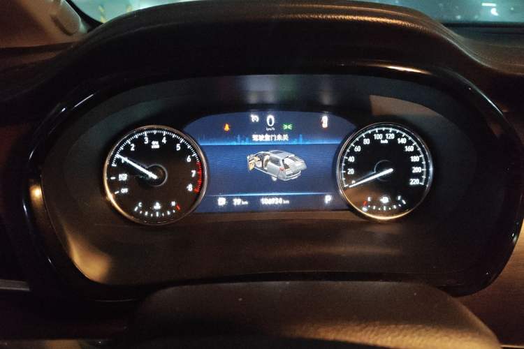 Used Buick GL8 2021 Land Cruiser Executive Class 652T Luxury Model Instrument Cluster