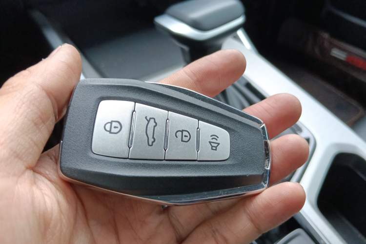 Used Geely Auto Emgrand 2025 4th Generation 1.5L CVT Luxury Version