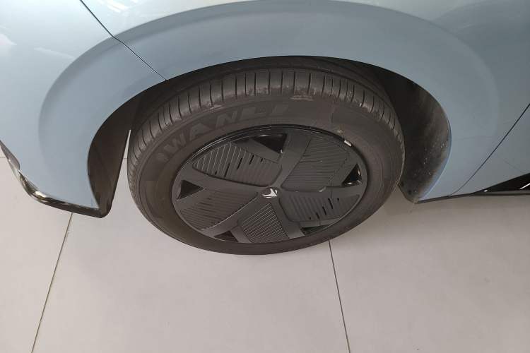 Used ARCFOX T1 2025 Model 320 PLUS
