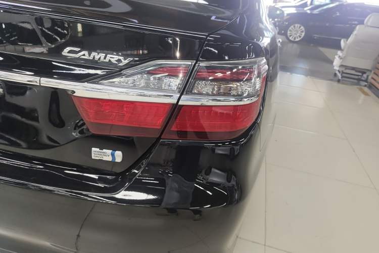 Used Toyota Camry 2015 Dual-Engine 2.5 HG Luxury Navigation Edition