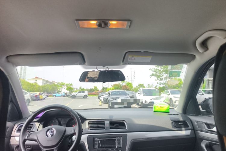 Used Volkswagen Lavida 2017 1.6L Automatic Fashion Edition
