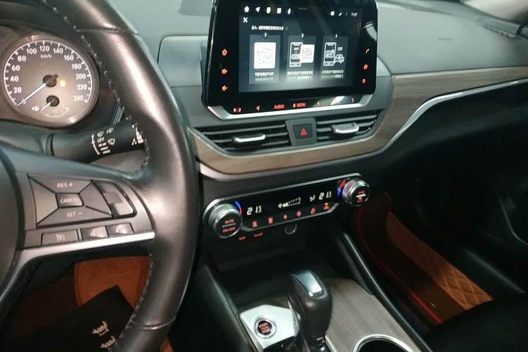 Used Nissan Teana 2021 2.0L XL Comfort Edition Audio And AC Panel