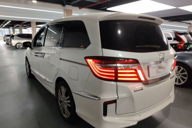 Used Honda Elysion 2016 2.4L Supreme Edition