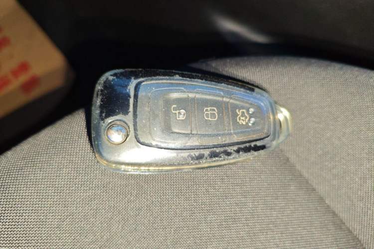 Used Ford Focus 2015 Hatchback 1.6L Automatic Comfort Model Vehicle Key