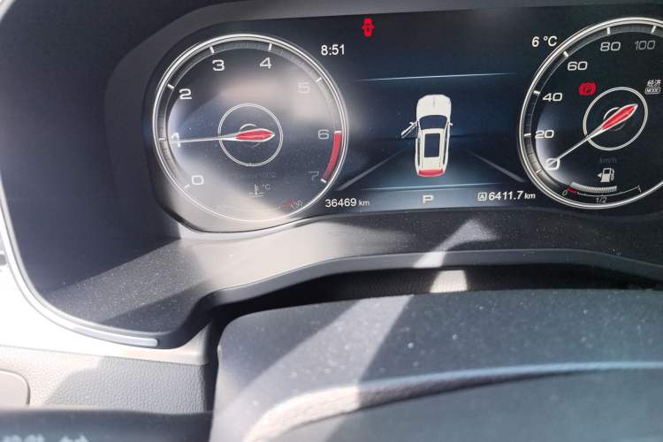 Used Hongqi HS7 2022 3.0T Automatic All-Wheel Drive ZhiLian Flagship Edition Five Seats Odometer Close Up