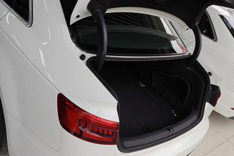 Used Audi A4L 2017 40 TFSI Style Edition
