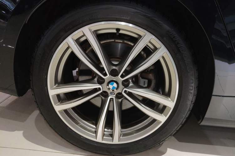 Used BMW 7 Series 2018 730Li Leading Model M Sport Package