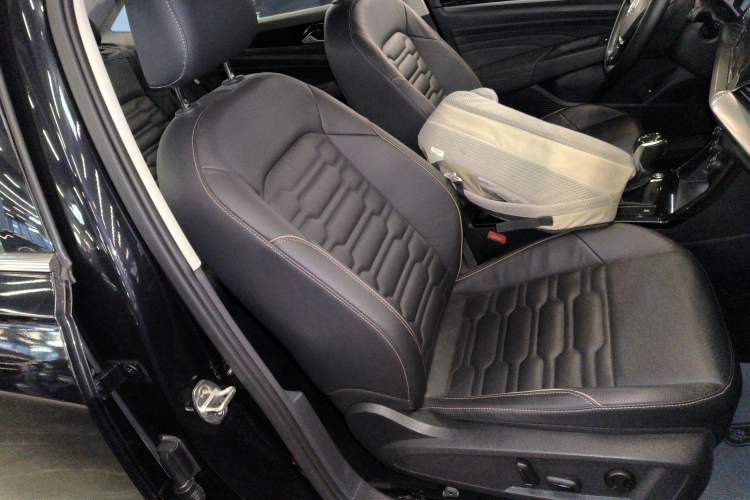 Used Volkswagen Passat 2019 330TSI Elite Edition China VI