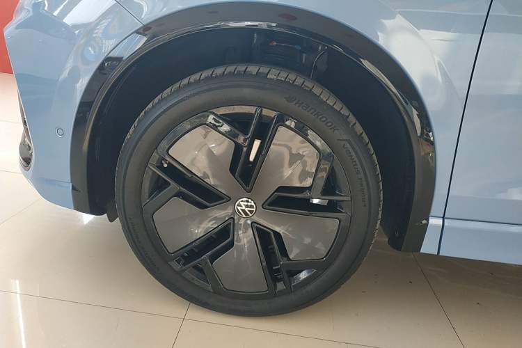 Used Volkswagen Tiguan L 2024 PRO 380TSI Four-Wheel Drive R-Line Prestige Edition
