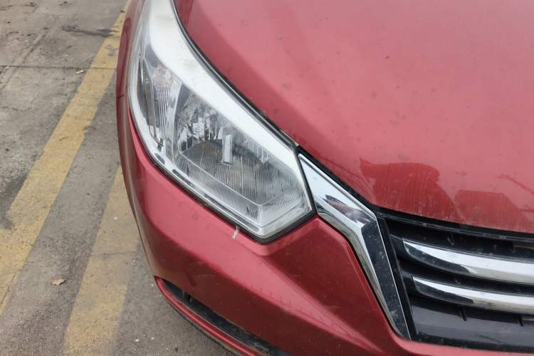 Used Venucia R50 2015 1.6L Manual Fashion Edition