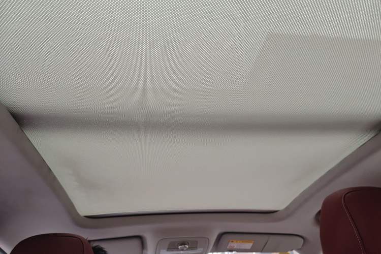 Used Roewe RX5 2016 30T Four-Wheel Drive Automatic Internet Smart Luxury Edition