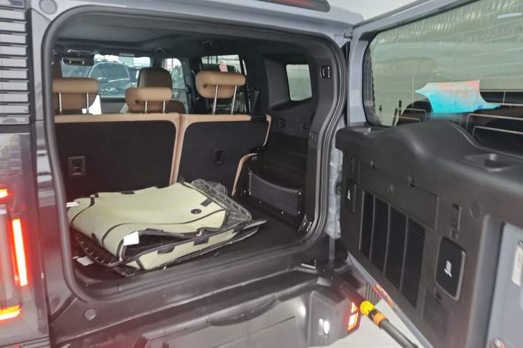 Used JETOUR Traveler 2023 2.0T All-Wheel Drive CrossPRO+