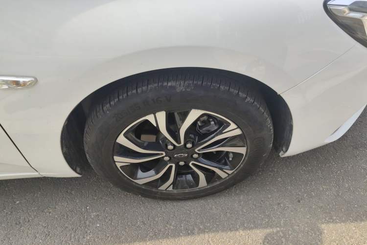 Used Chevrolet Monza 2022 Light Hybrid RS 330T Automatic Comfort Edition