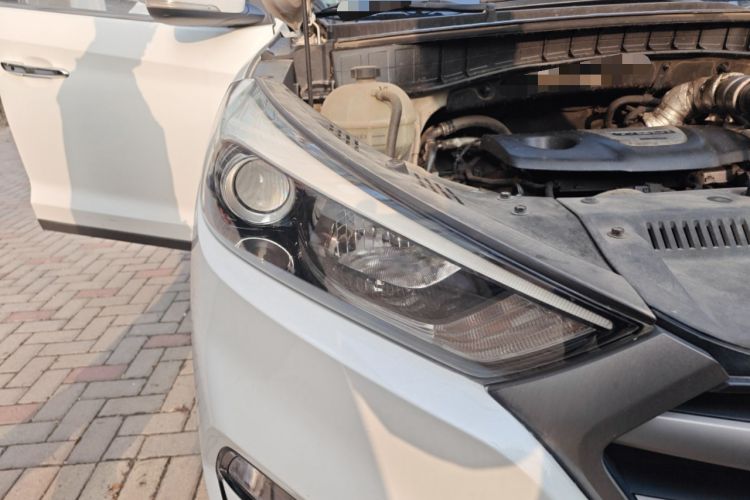 Used Hyundai Tucson 2015 1.6T Dual-Clutch Two-Wheel-Drive Smart Model
