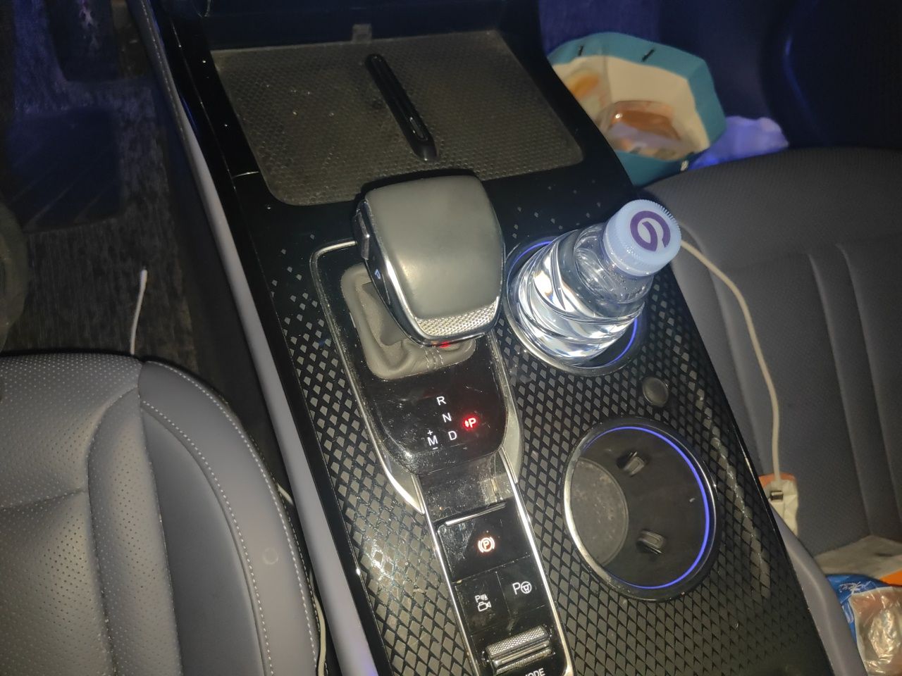 Hongqi HS5 2023 2.0T Four-Wheel Drive Flagship Pro Edition - Chinese Trim Xiang — снимка 14