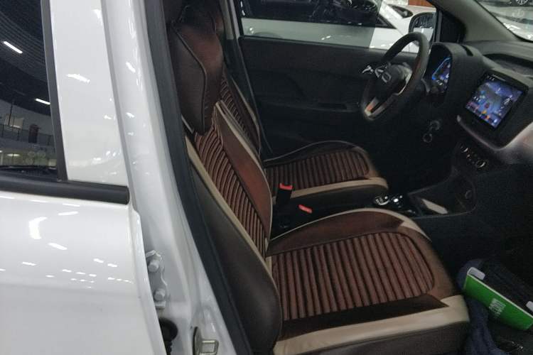 Used JMEV Xiao Qilin 2022 Heart-Pounding Edition Right Front Seat