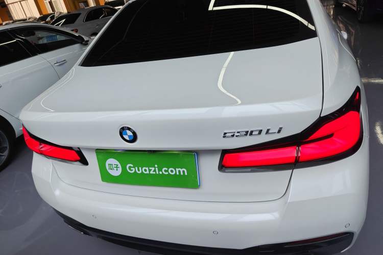 Used BMW 5 Series 2022 Restyled 530Li Leading Edition M Sport Package
