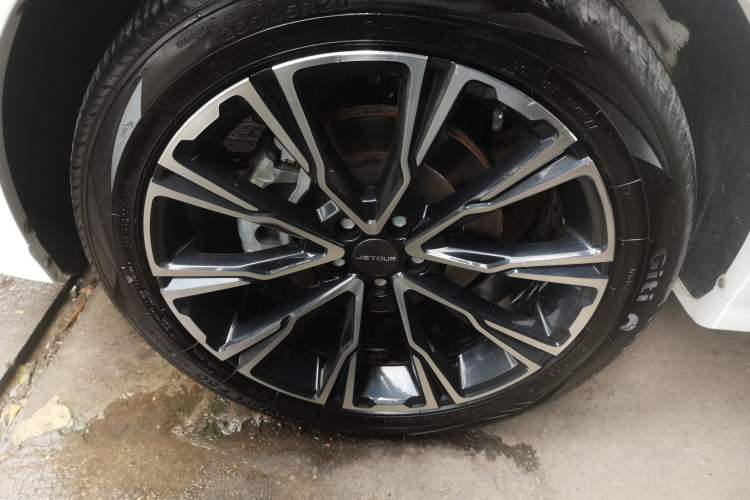 Used JETOUR X70 2021 Zhuge 1.6T DCT Junshi 7-Seater