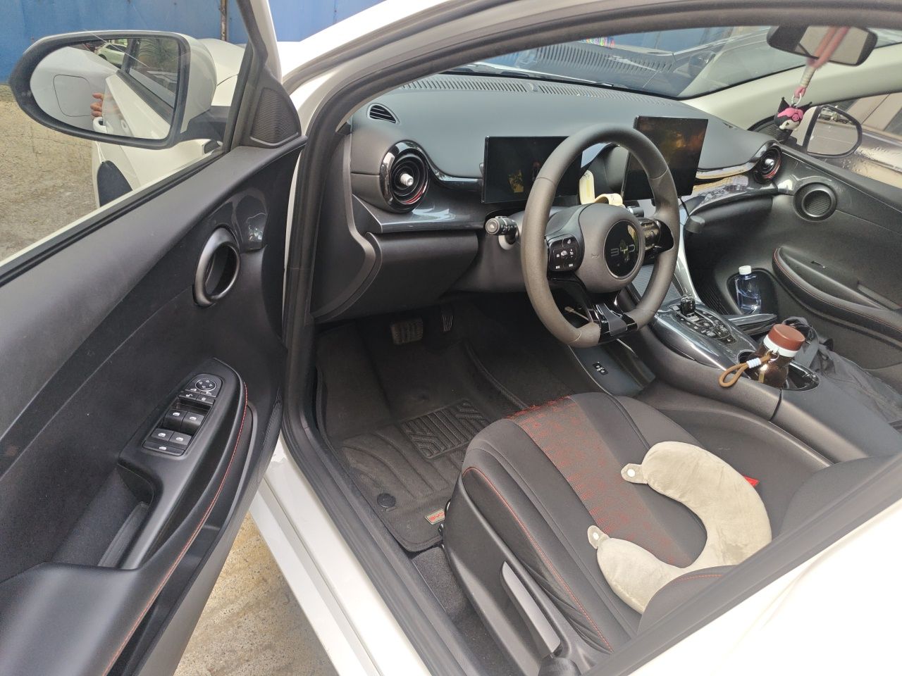 BYD e2 2024 Honor Edition Comfort Model — снимка 16