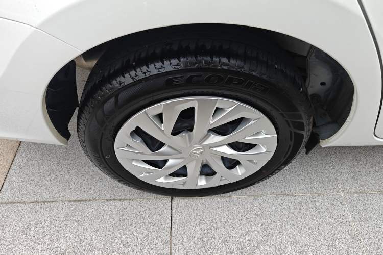 Used Toyota Vios 2021 1.5L CVT Innovation Edition Right Rear Wheel Hub