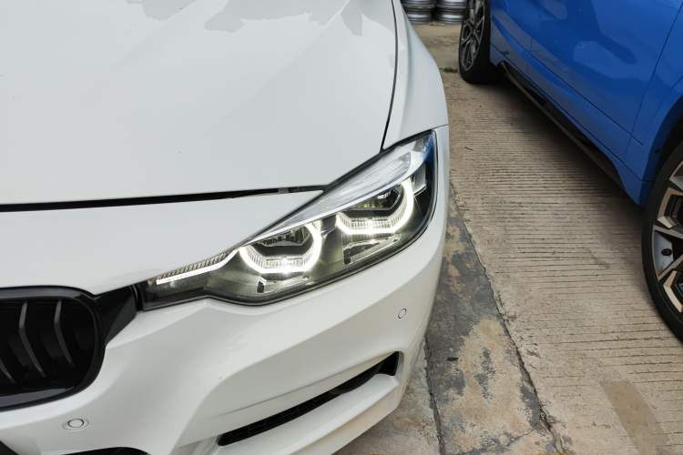 Used BMW 3 Series 2019 320i M Sport Night Edition Left Front Headlight