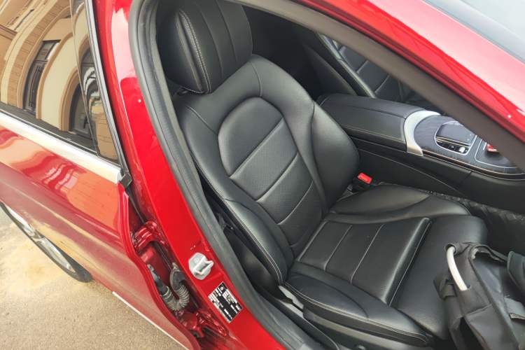 Used Mercedes-Benz C-Class 2019 C 260 L Sport Edition Right Front Seat