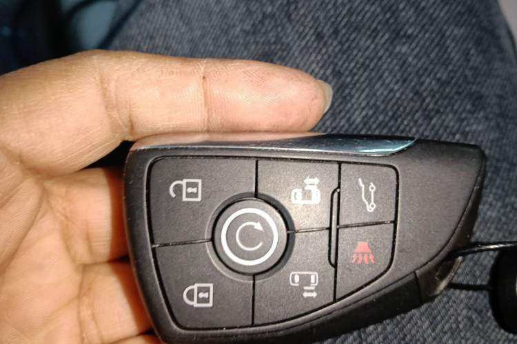 Used Buick GL8 2025 Lu Zun Smart Enjoyment Edition Interior 1