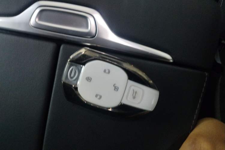 Used GAC Trumpchi M8 2024 Master Series Super Hybrid Edition Vehicle Key