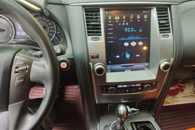 Used Nissan Patrol 2018 4.0L LinkedIn Edition Audio And AC Panel