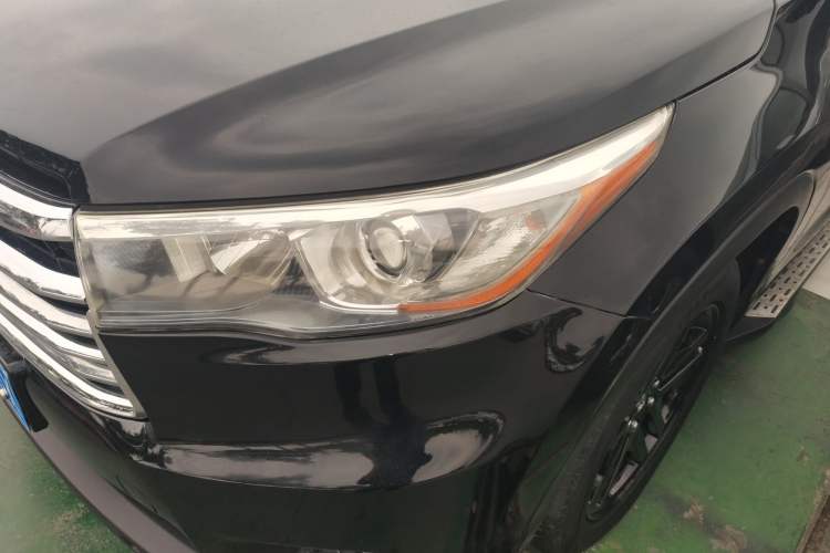 Used Toyota Highlander 2015 2.0T Four-Wheel Drive Luxury Edition 7-Seater
