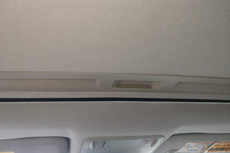 Used Chevrolet Cruze 2013 1.6L SE MT Headliner