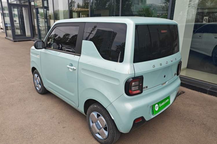 Used Geely Galaxy Panda 2023 Panda Mini 200km Endurance Bear Exterior 2