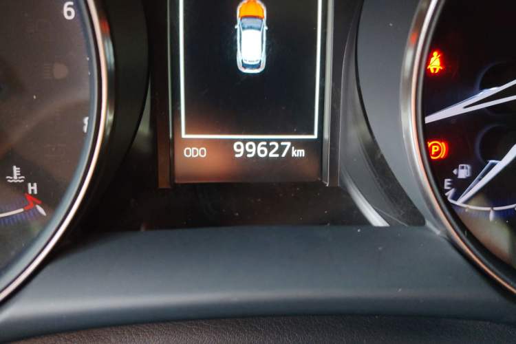 Used Toyota IZOA 2018 2.0L Yichi Version China VI Standard