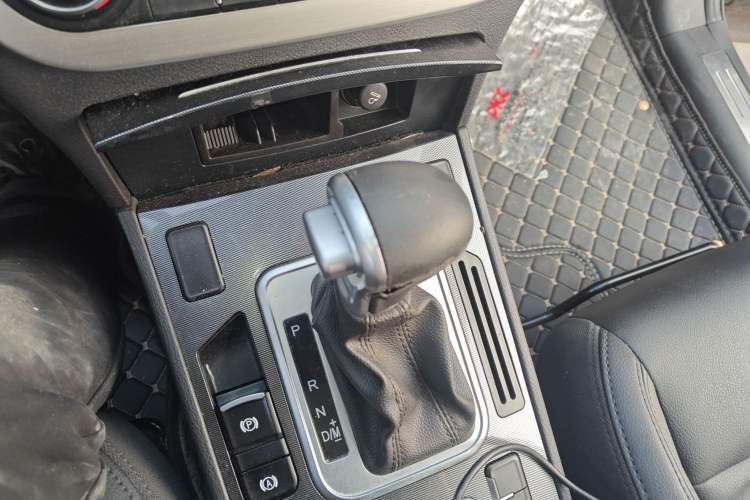 Used Haval H6 Coupe 2016 Blue Label 1.5T Automatic Two-Wheel Drive Urban Model
