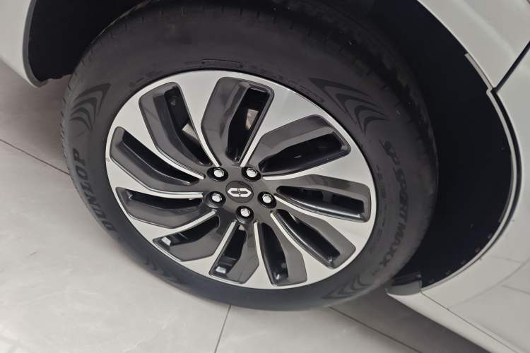 Used Hima AITO M7 2024 1.5T Rear-Drive Plus Version 6 Seats