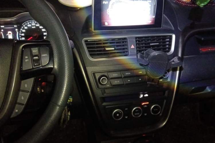 Used Bestune X80 2017 2.0L Automatic Elite Edition
