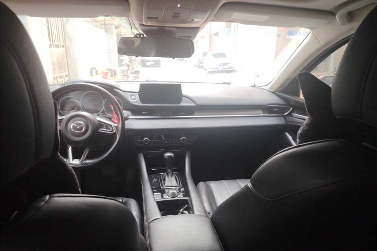 Used Mazda Atenza 2020 2.5L Skyline Sport Edition Center Console